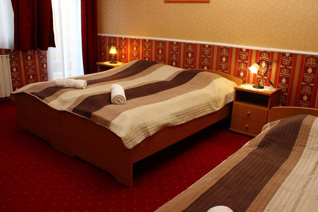 Bed and Breakfast Kalman Panzio Segedyn Zewnętrze zdjęcie